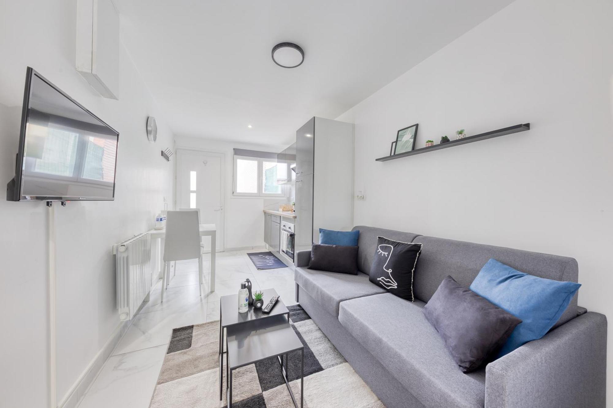 Appartement - 4 Personnes - Parking Prive - Metro 7 - Rer B La Courneuve Kültér fotó