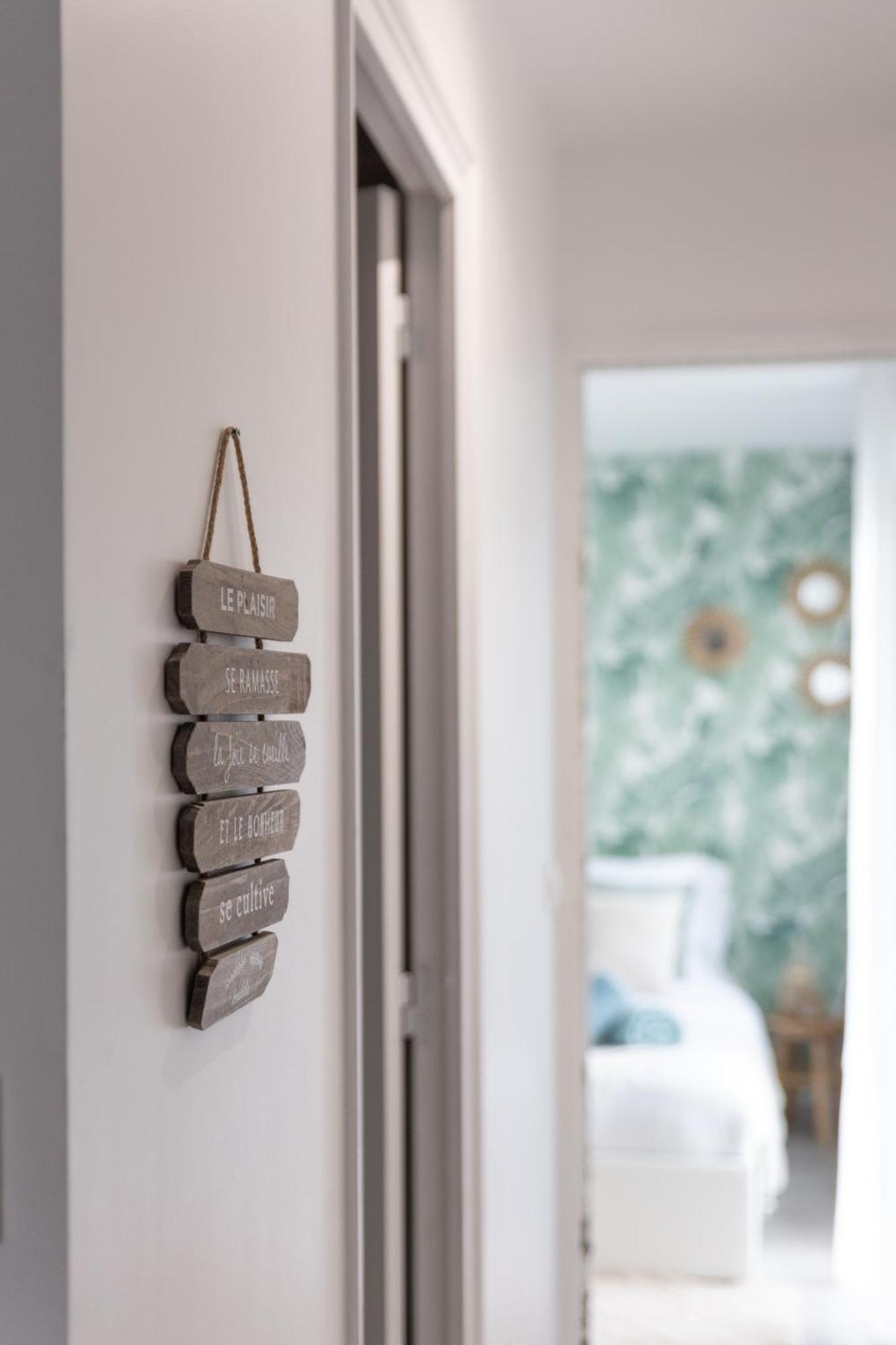 Appartement - 4 Personnes - Parking Prive - Metro 7 - Rer B La Courneuve Kültér fotó
