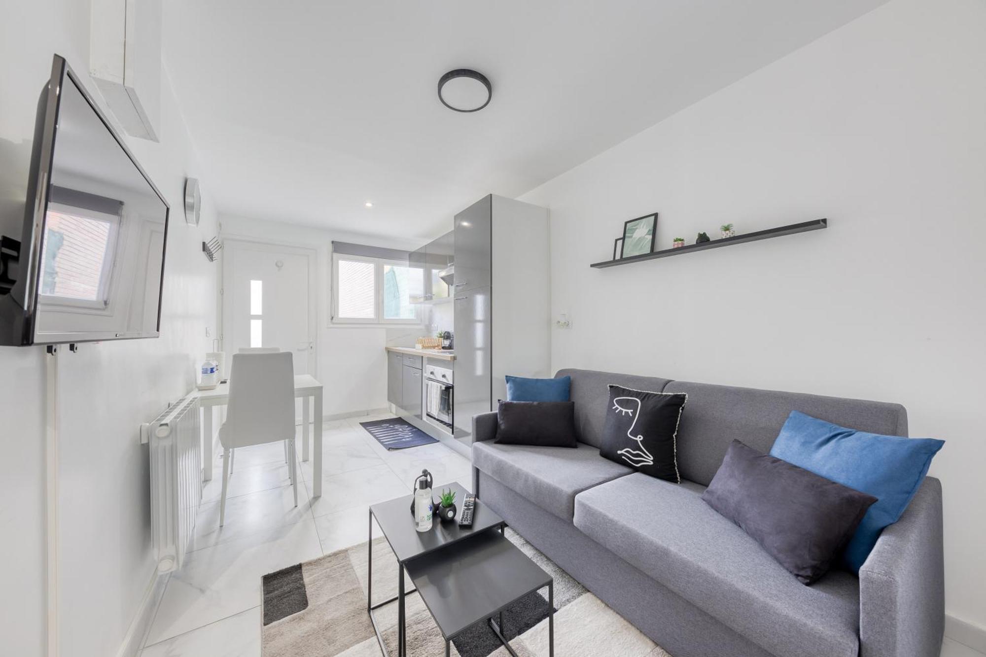 Appartement - 4 Personnes - Parking Prive - Metro 7 - Rer B La Courneuve Kültér fotó