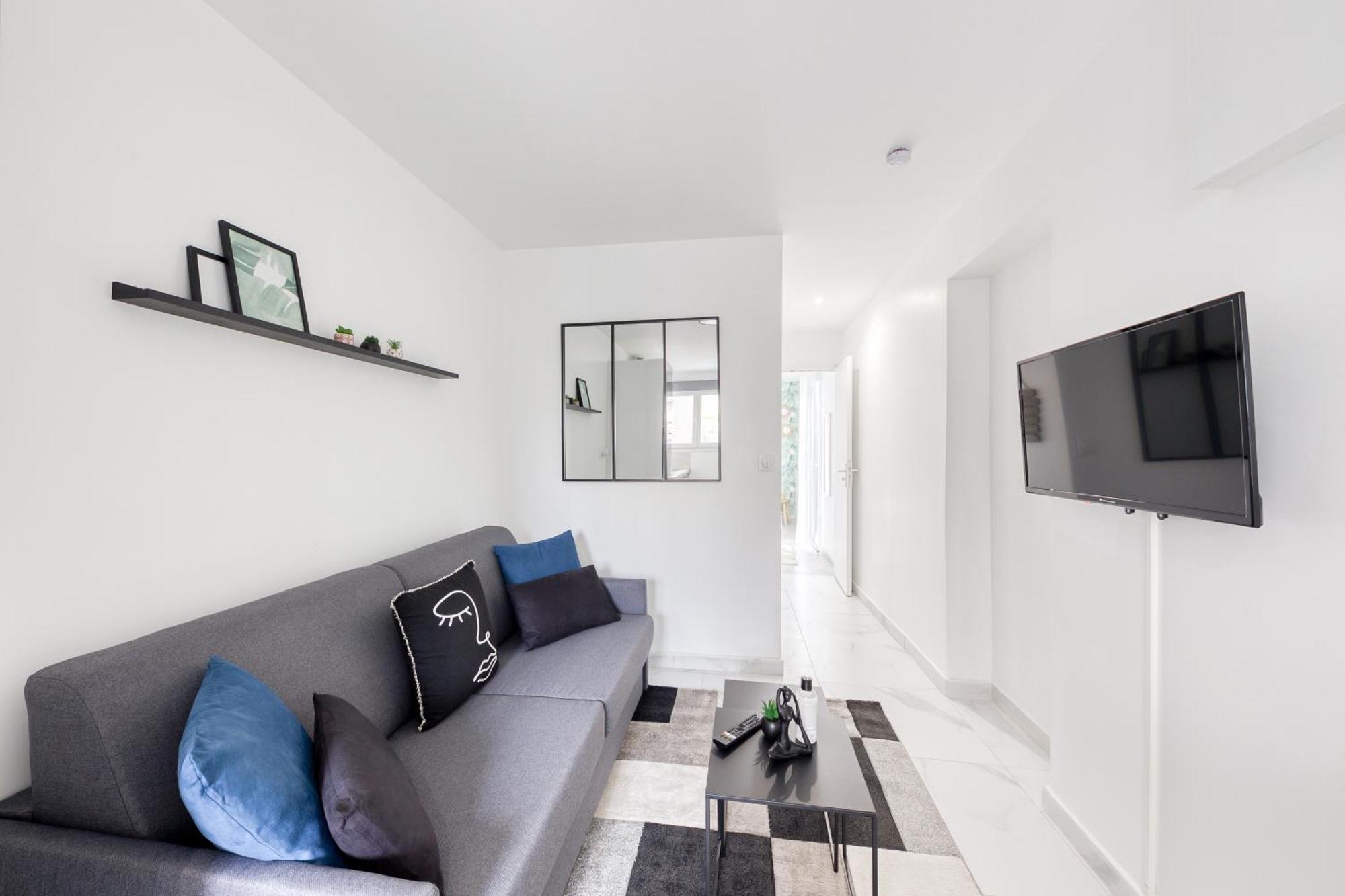 Appartement - 4 Personnes - Parking Prive - Metro 7 - Rer B La Courneuve Kültér fotó