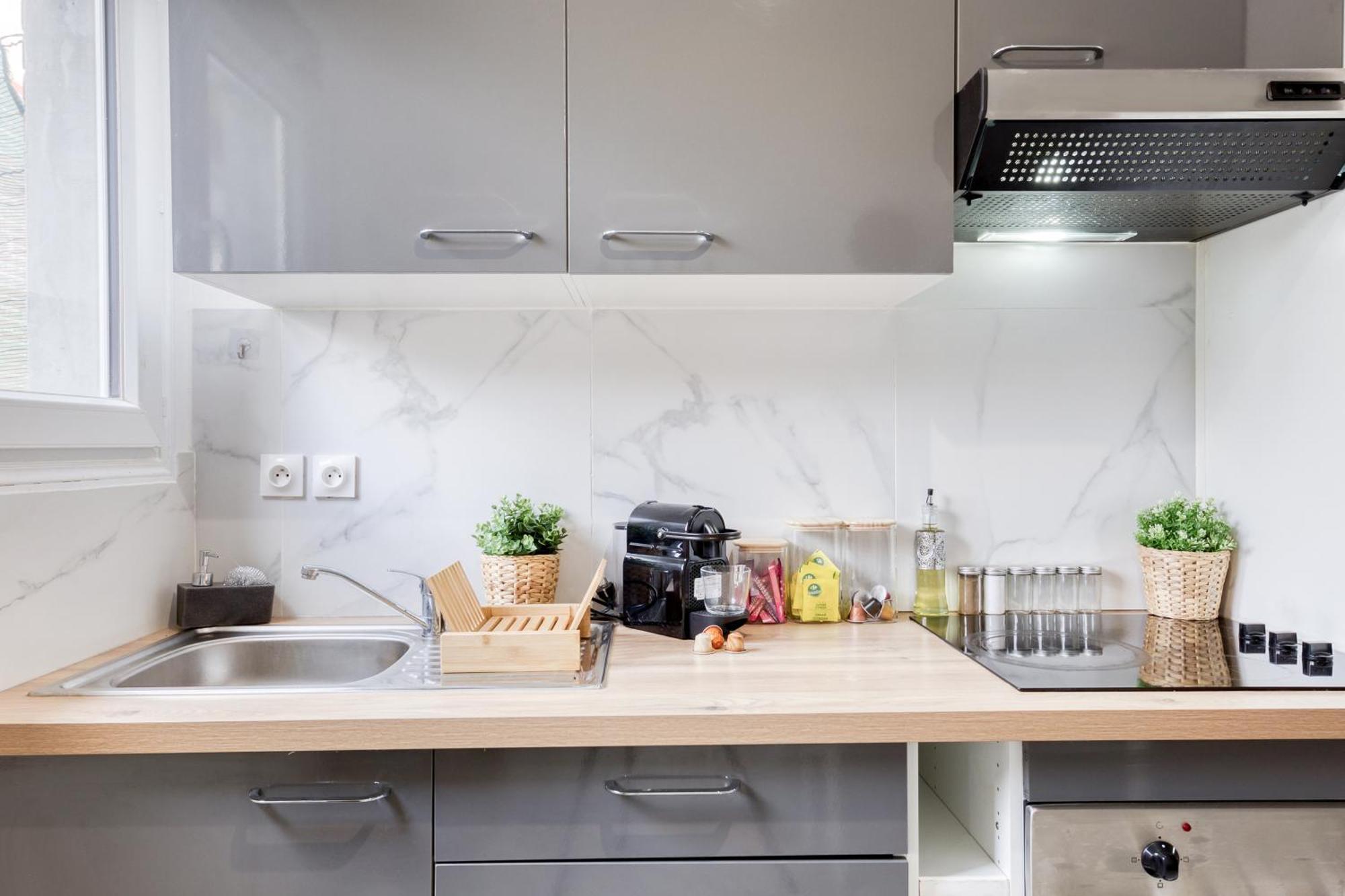 Appartement - 4 Personnes - Parking Prive - Metro 7 - Rer B La Courneuve Kültér fotó