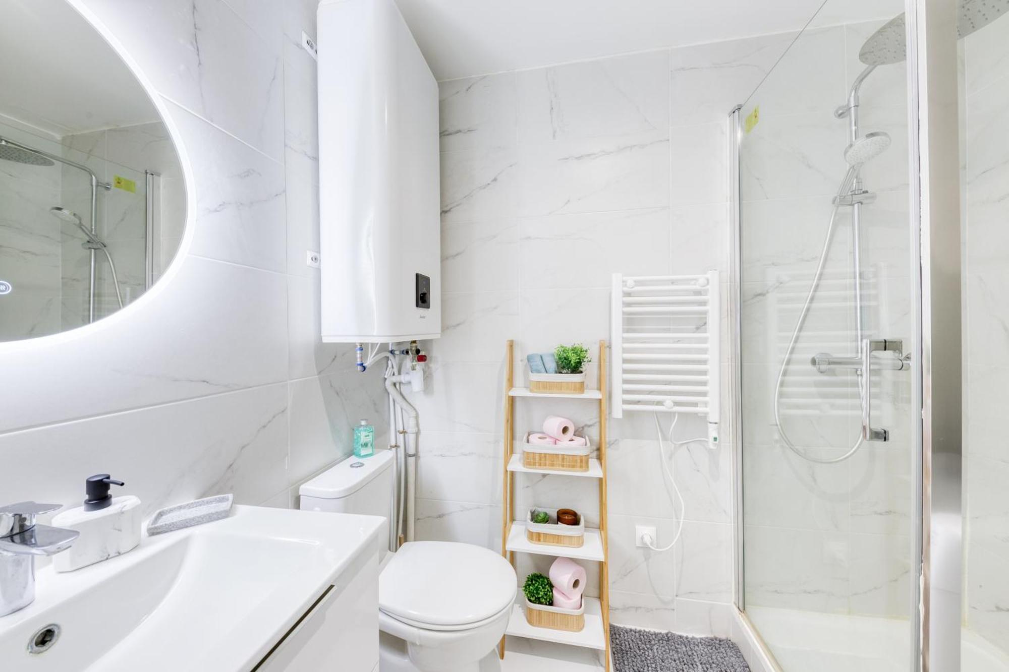 Appartement - 4 Personnes - Parking Prive - Metro 7 - Rer B La Courneuve Kültér fotó